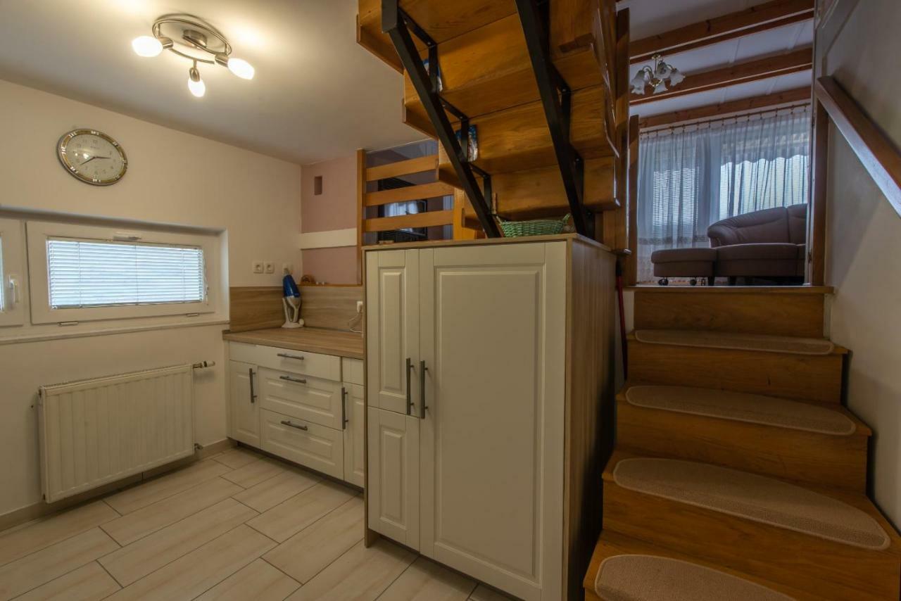 Vineyard Cottage Hocevar โนโวเมสโต ภายนอก รูปภาพ