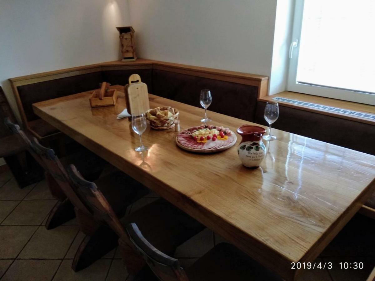 Vineyard Cottage Hocevar โนโวเมสโต ภายนอก รูปภาพ